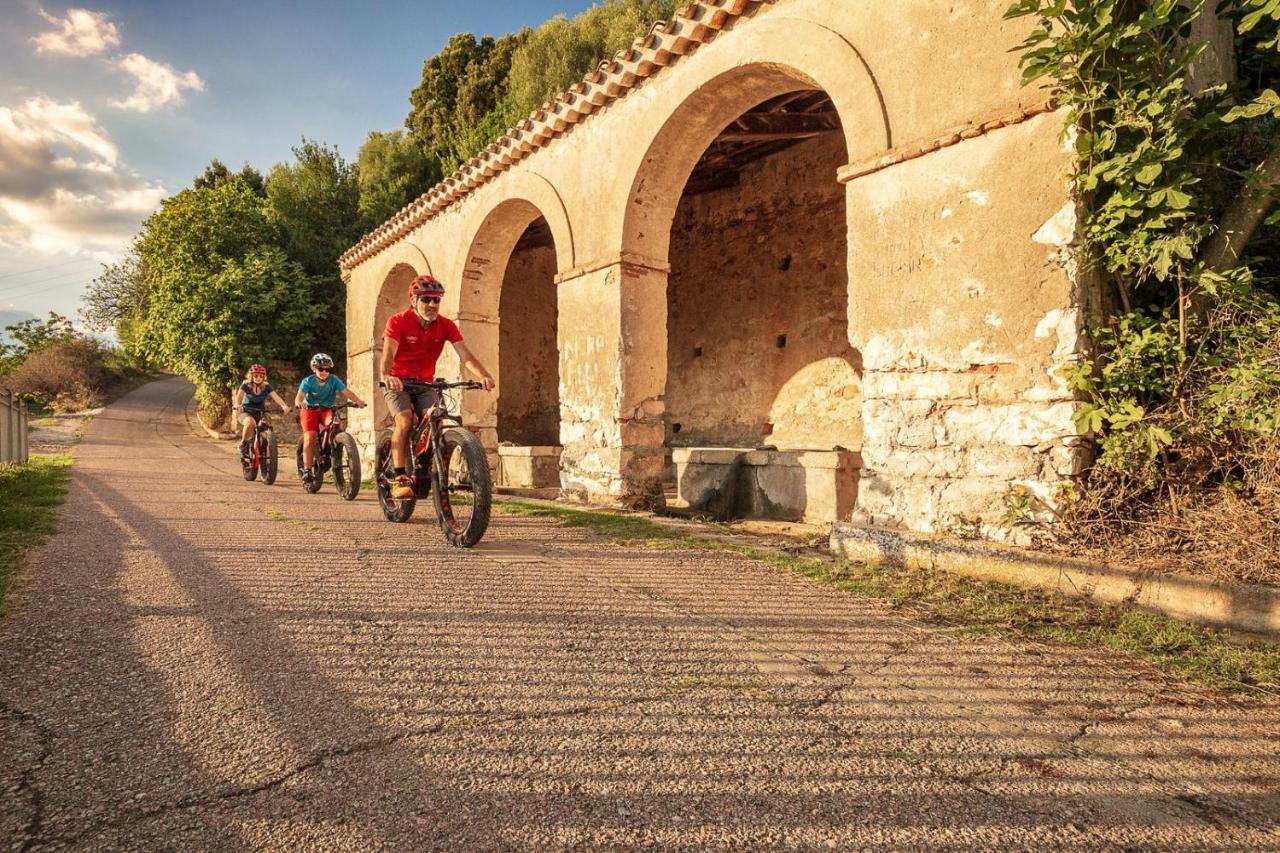 Bedbike Baunei Kültér fotó